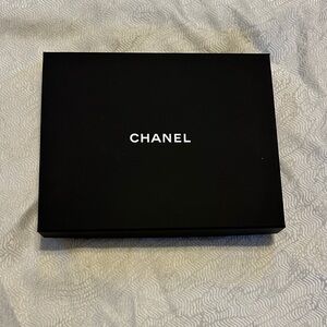Chanel Classic Black Gift Box (Small)